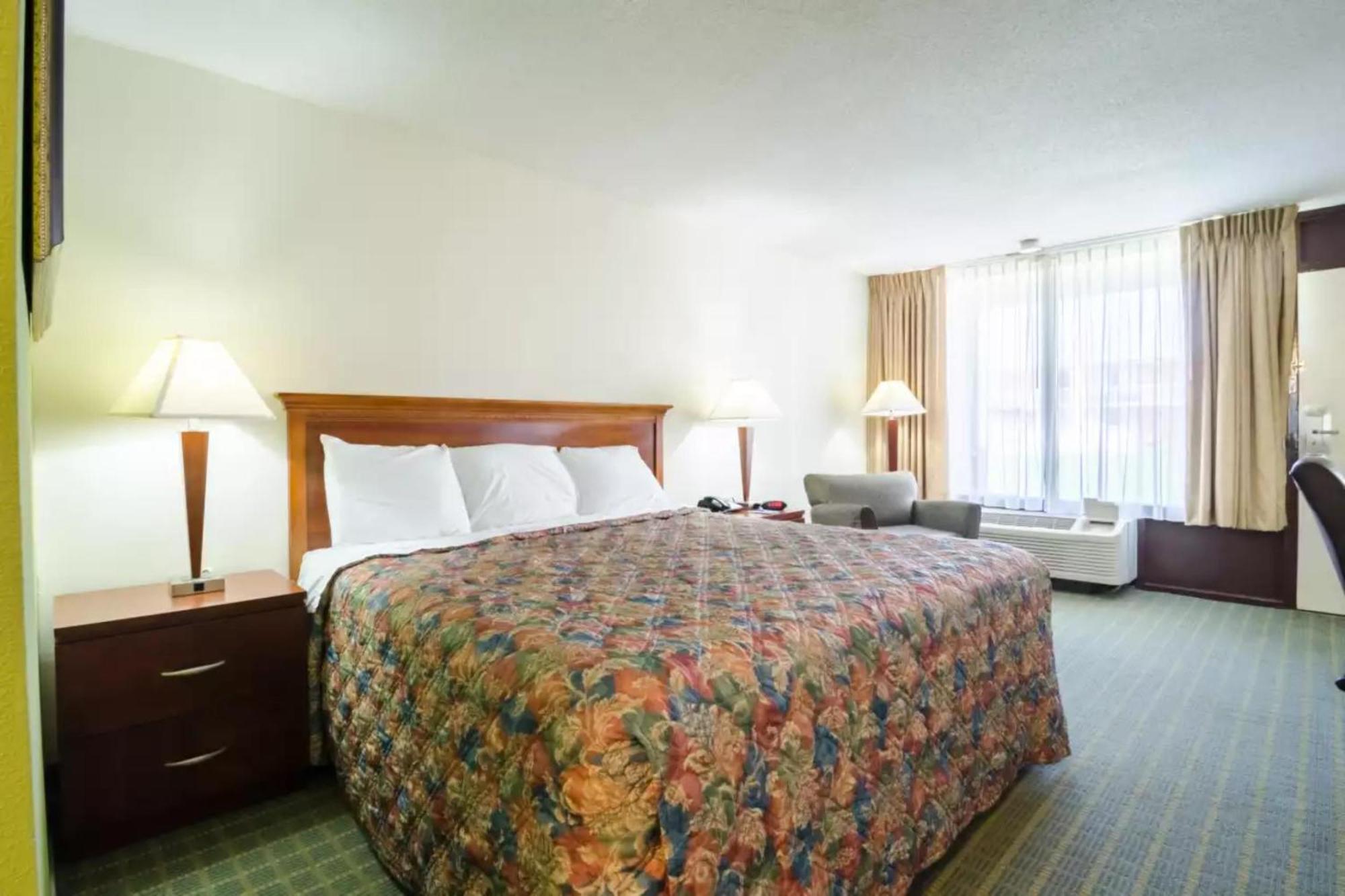 Oyo Hotel Greensboro East I 40 Εξωτερικό φωτογραφία