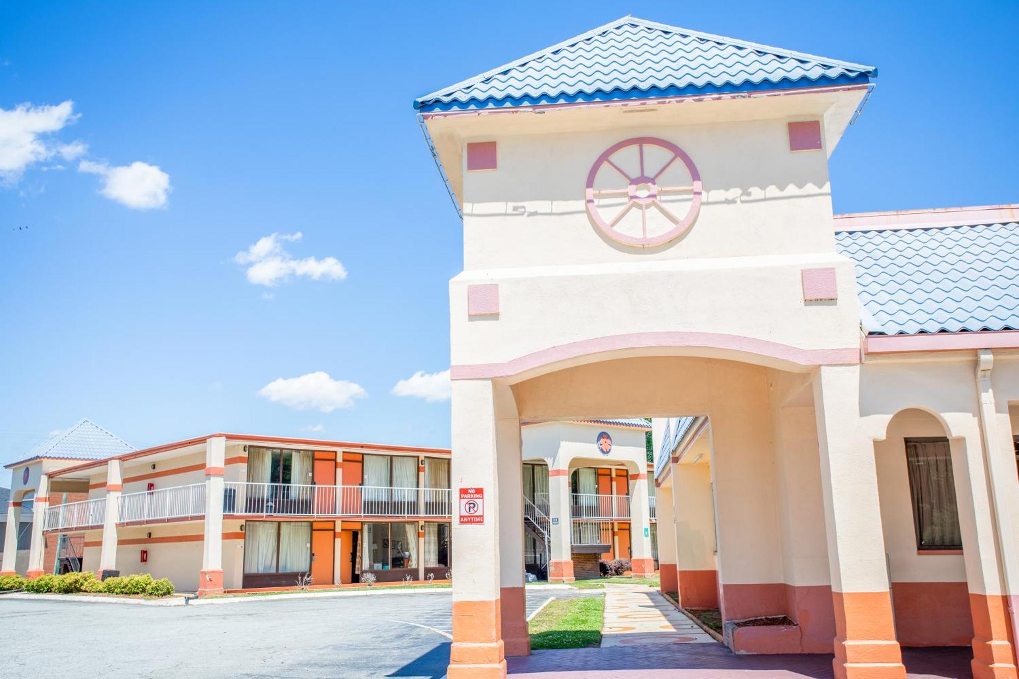 Oyo Hotel Greensboro East I 40 Εξωτερικό φωτογραφία