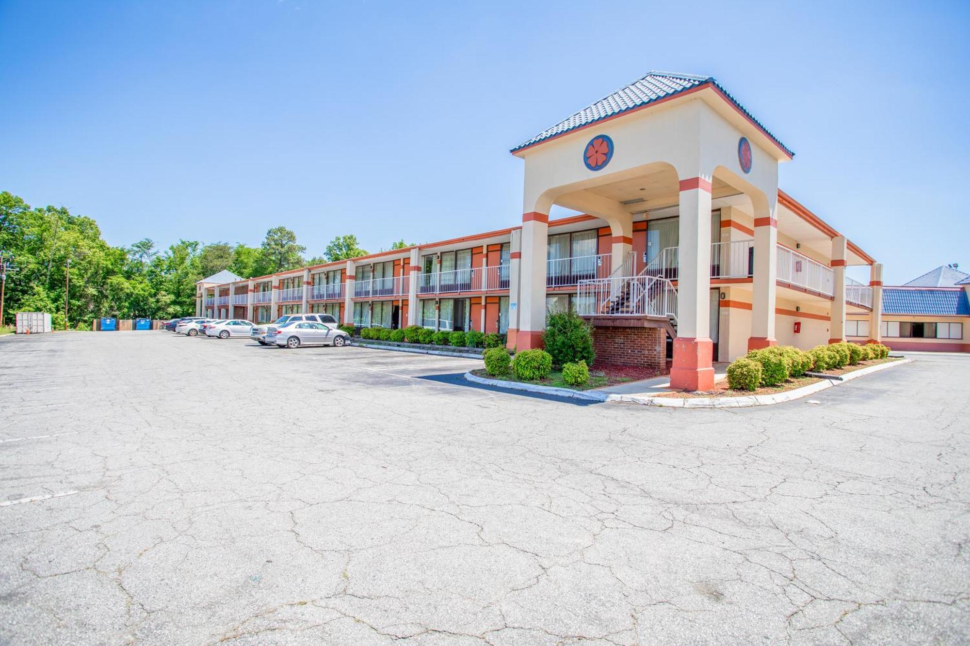 Oyo Hotel Greensboro East I 40 Εξωτερικό φωτογραφία